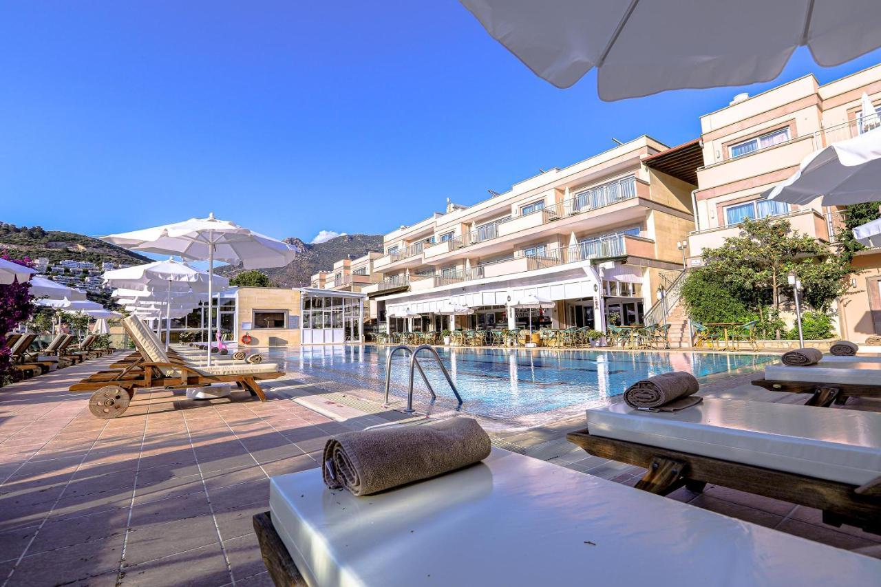 Happy Hotel Kalkan Exterior photo