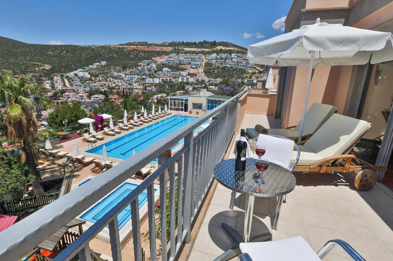Happy Hotel Kalkan Exterior photo